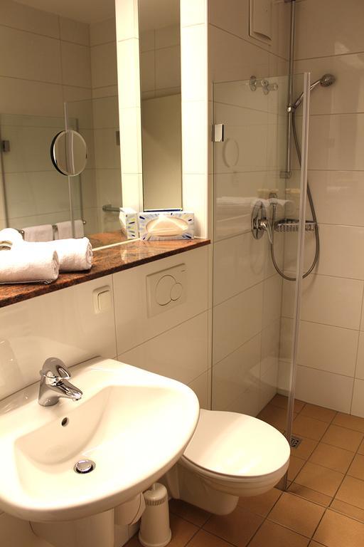 Hotel Alexander Koln Frechen Zewnętrze zdjęcie