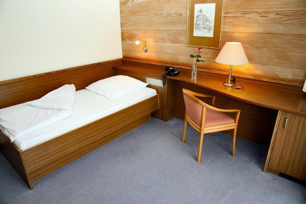 Hotel Alexander Koln Frechen Zewnętrze zdjęcie